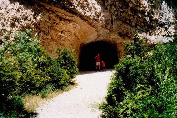 Tunnelausgang nach 700 Metern im Tunnel du Baou